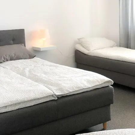 Mad-room Leba